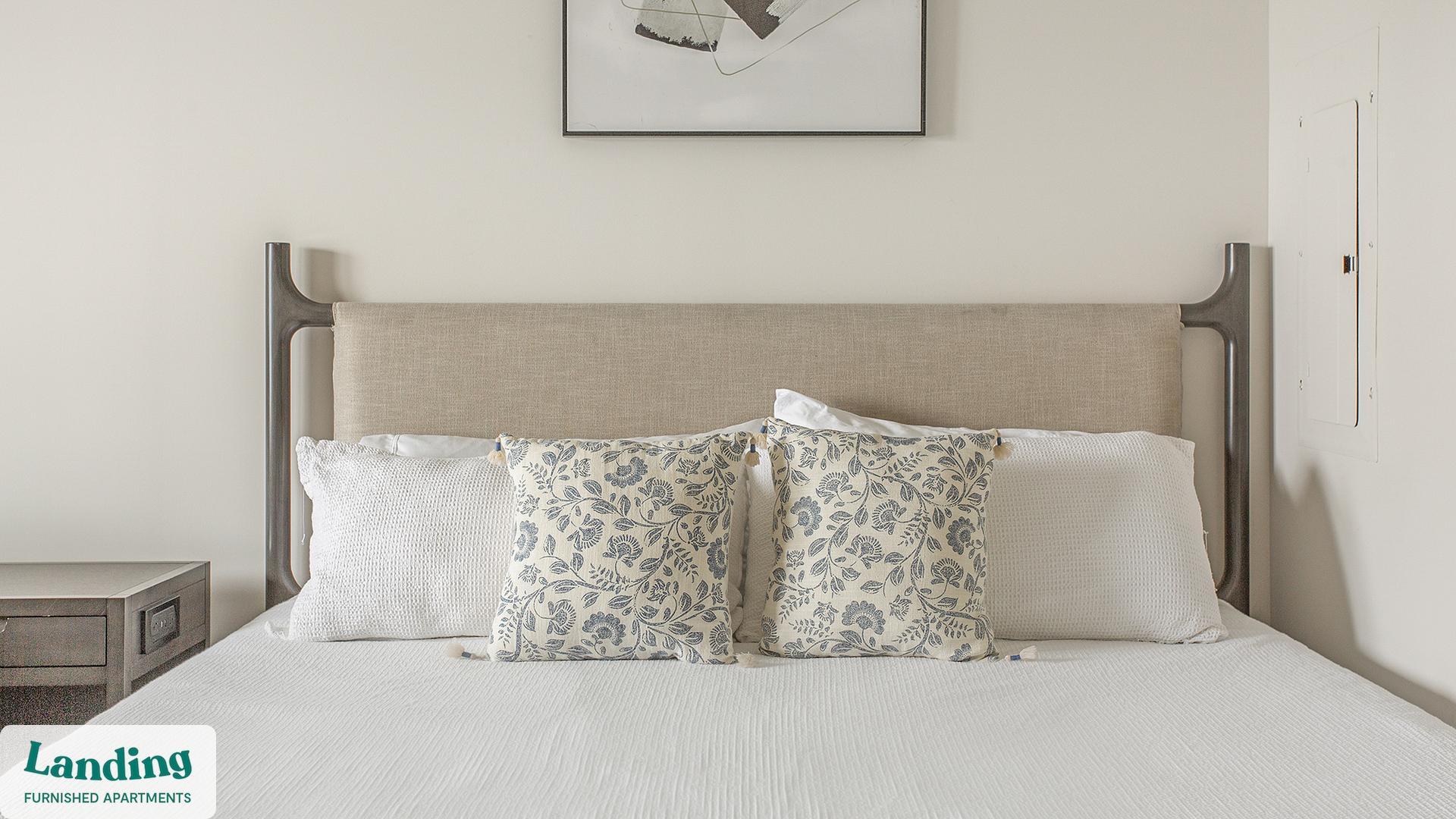 Building Photo - 1999 E Boston St