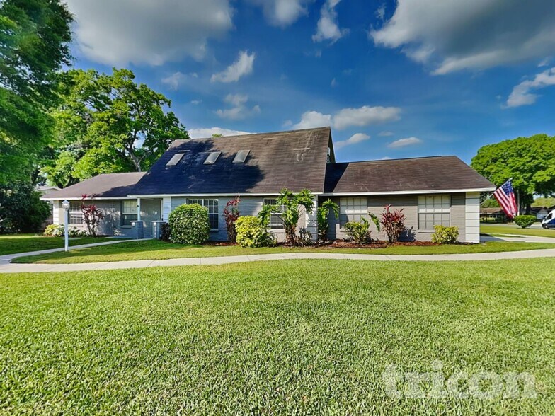 Building Photo - 1807 Waterman Dr