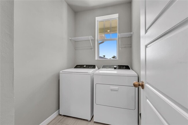 Building Photo - 44254 Frontier Dr