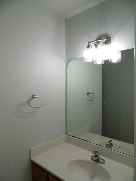 Master Bath with Shower Only - 1113 W South St