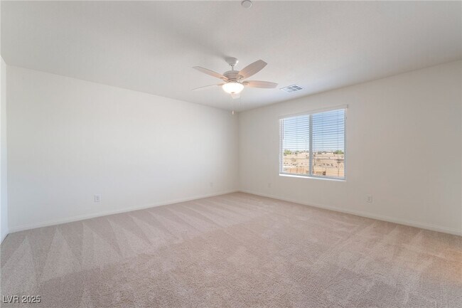 Building Photo - 1027 Gentle Swan
