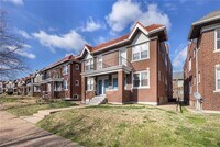 Building Photo - Lindenwood Ave 4919-4921
