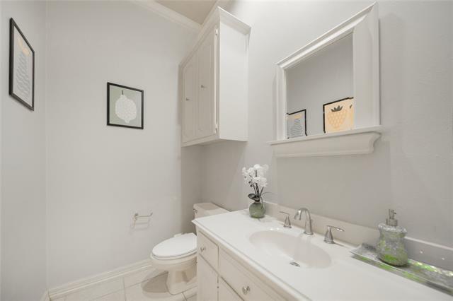 Building Photo - 5204 Streamwood Ln