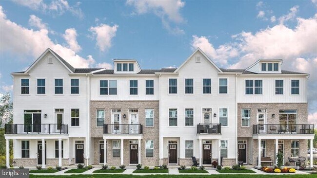 Building Photo - 921 Anvil Ct.