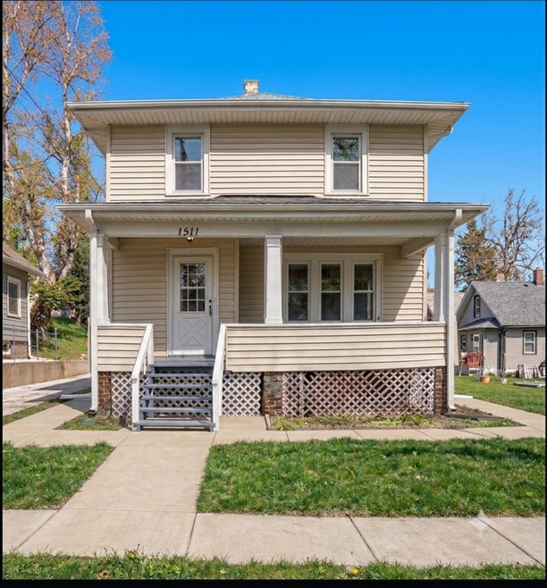 Building Photo - 1511 N 31st St