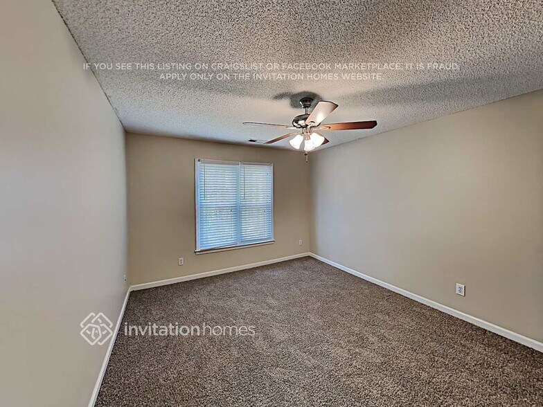 Building Photo - 6007 Armor Dr