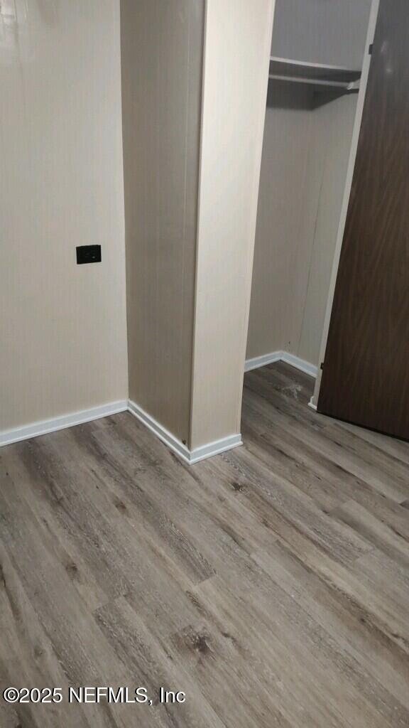 Building Photo - 10117 New Kings Rd