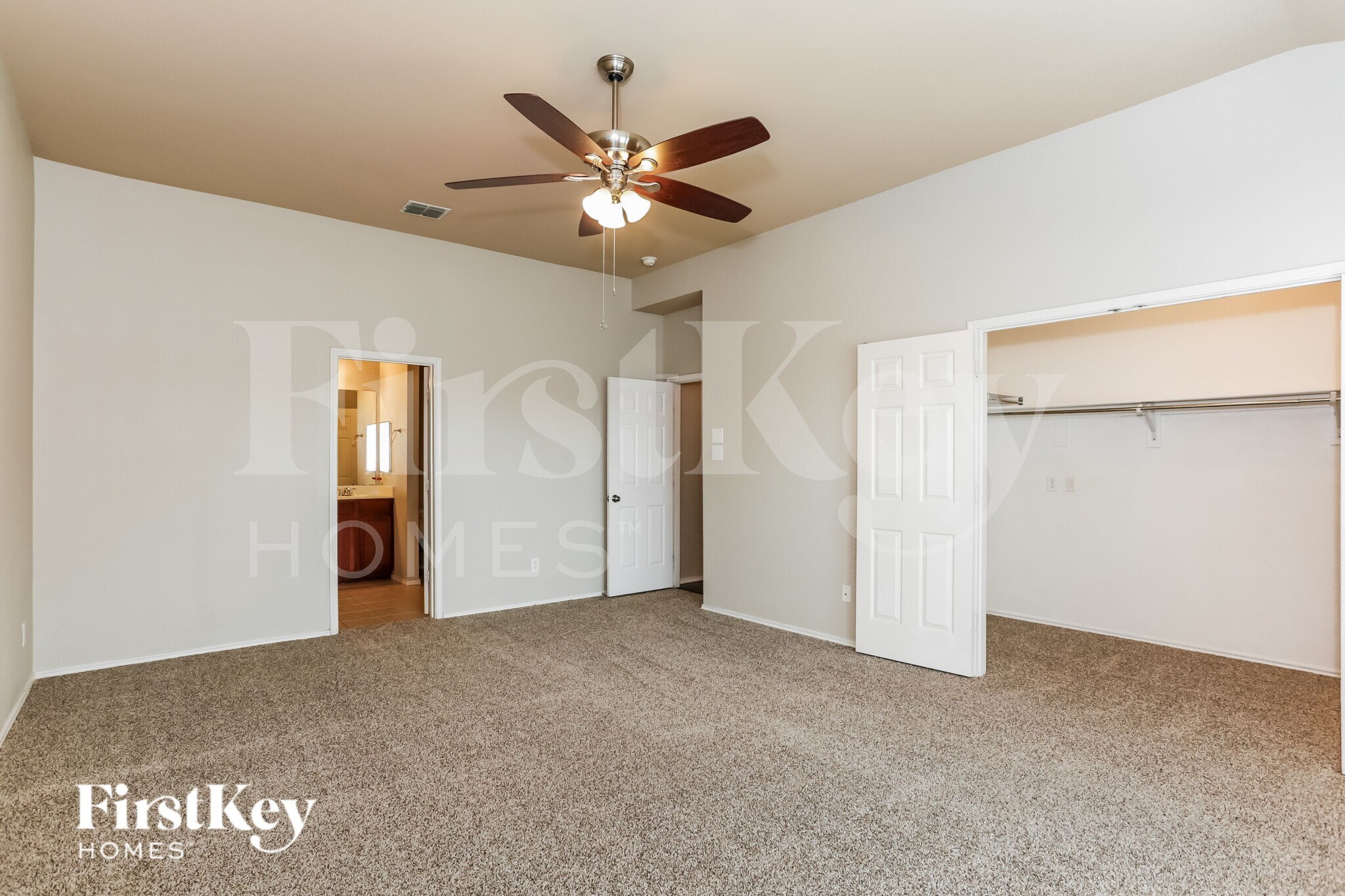 Building Photo - 7439 Gallo