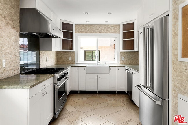 Building Photo - 1561 Michael Ln