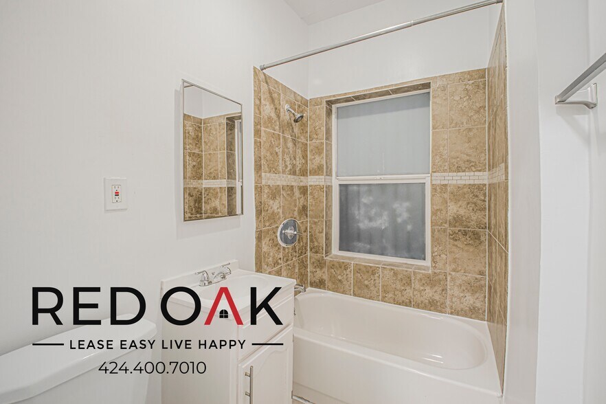 Building Photo - 5233 Monte Vista St