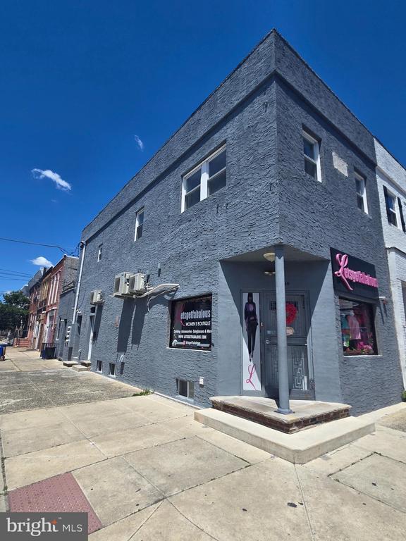Building Photo - 1940 S 19th St