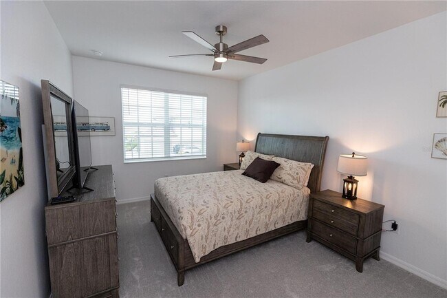 Building Photo - 16572 Kingwood Ln