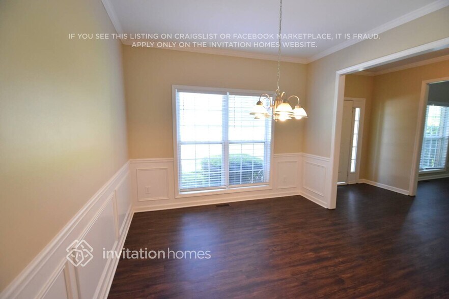 Building Photo - 4010 Portico Run Dr NE