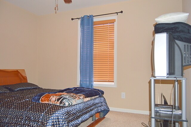 Building Photo - Pet Friendly Five Bedroom with Basement!