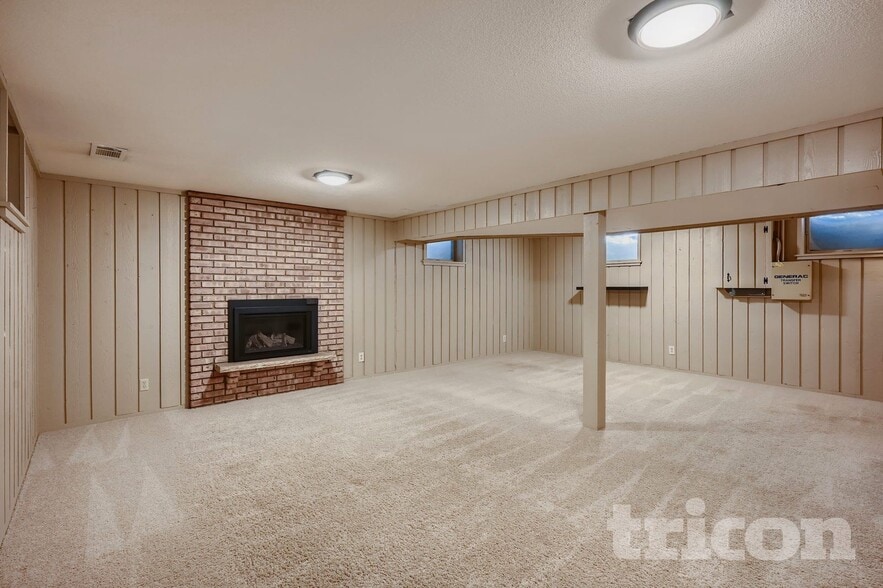 Building Photo - 13408 Colfax Ave S