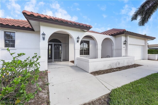 Primary Photo - 18031 Greenwood Dr