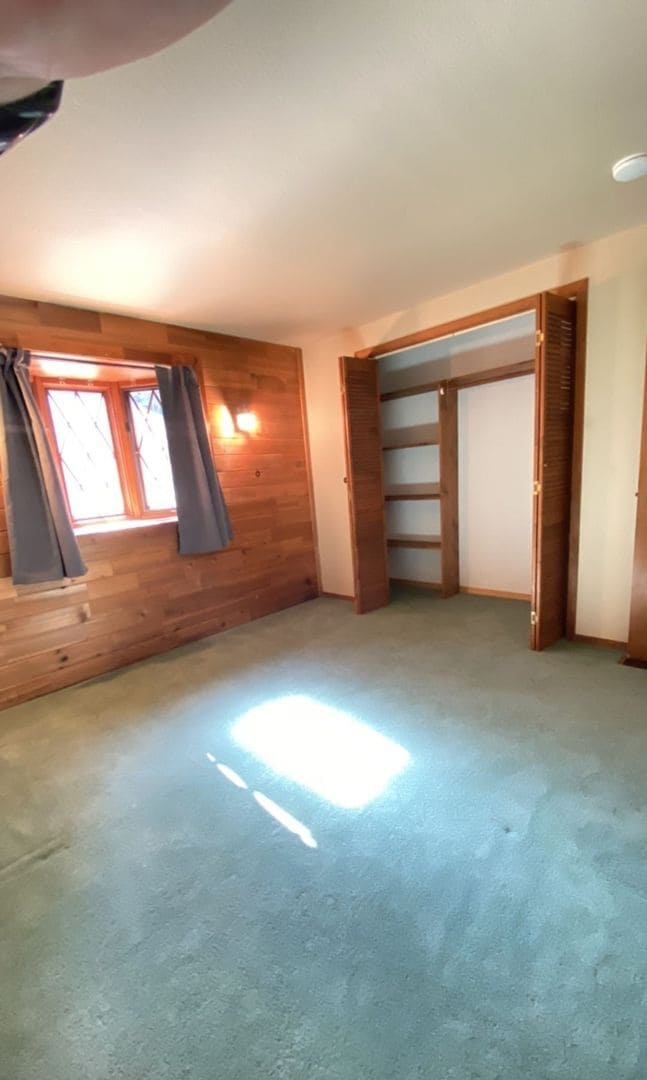 Building Photo - Spacious Four bedroom home in Post Falls