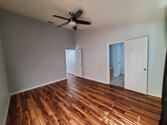 Building Photo - 8881 Christie Dr