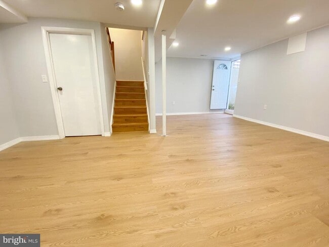 Building Photo - 12366 Bonfire Dr