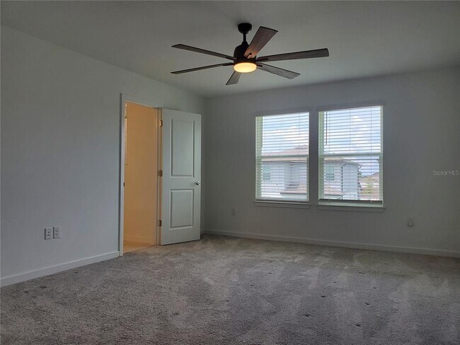Building Photo - 6667 Depue Dr