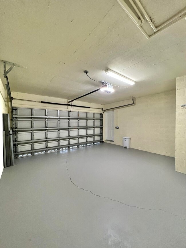 Building Photo - 1110 Belmont Pl