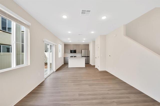 Building Photo - 28311 Via Moscotel