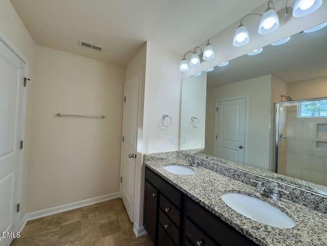 Building Photo - 3233 Retama Run
