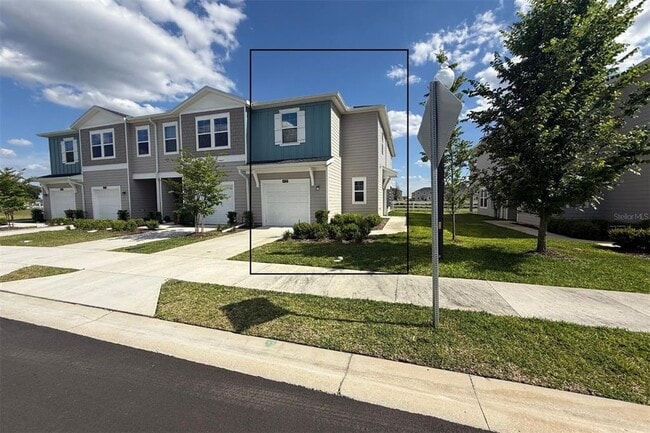 Building Photo - 4939 SW 81st Lp