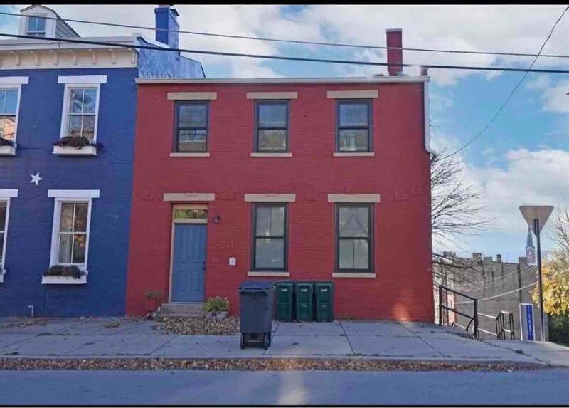 Primary Photo - 201 Mulberry St