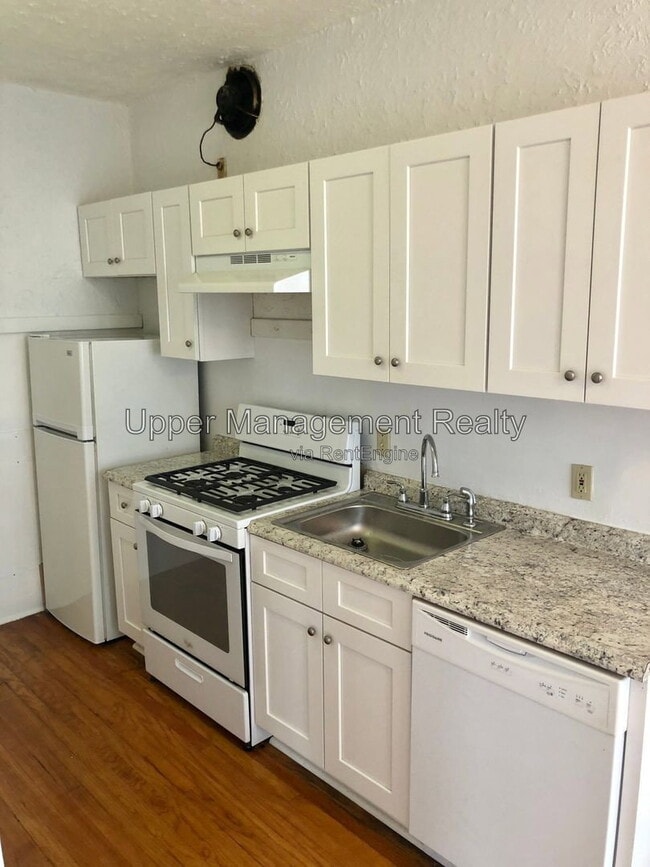 Building Photo - 1301 Napoleon Ave