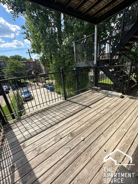 Building Photo - 4336 S Indiana Ave