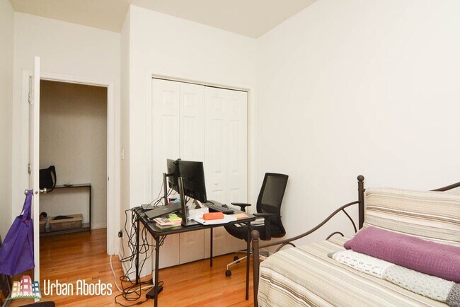 Building Photo - 3941 N Monticello Ave