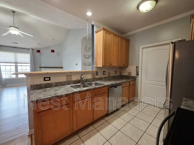 Building Photo - 1324 Kershaw Loop