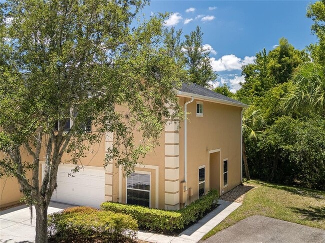 Building Photo - 16322 Parkstone Palms Ct