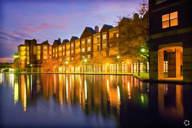 Canal Square Apartments - Canal Square