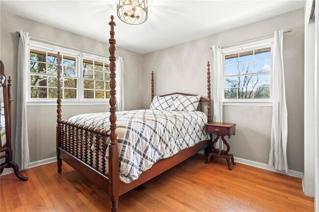 Building Photo - 1780 Samaria Trail
