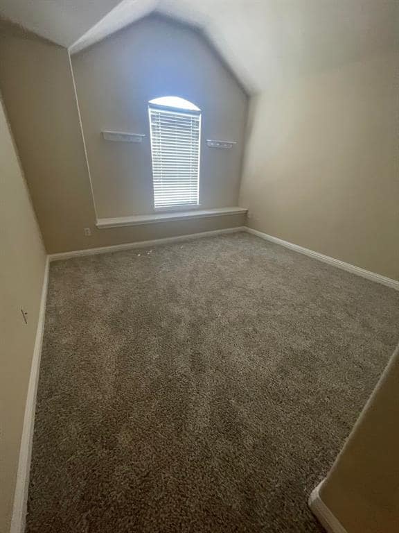 Building Photo - 2204 Voyageurs Ln