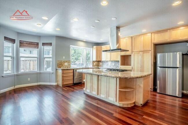 Building Photo - 6497 Hirabayashi Dr