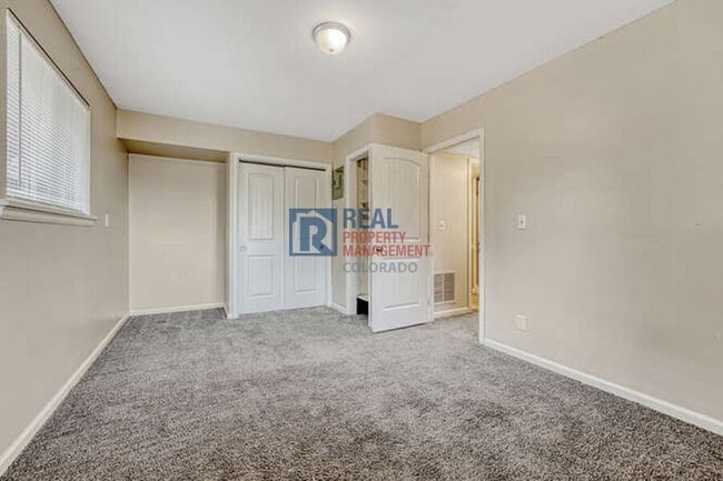 Building Photo - 13298 W Mississippi Ct