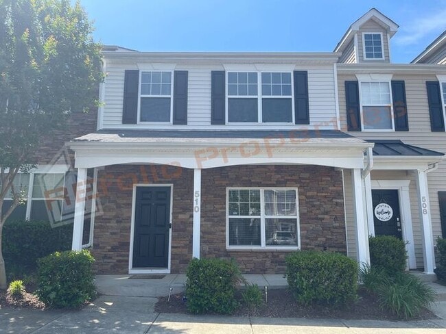 Primary Photo - Comfortable 3-Bedroom Townhouse w/2 Assign...
