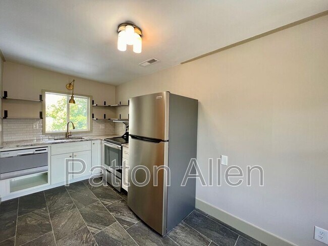 Building Photo - 301 Merrimon Ave