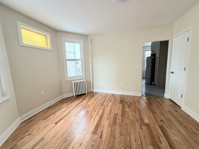 Building Photo - 133 E Grant Ave