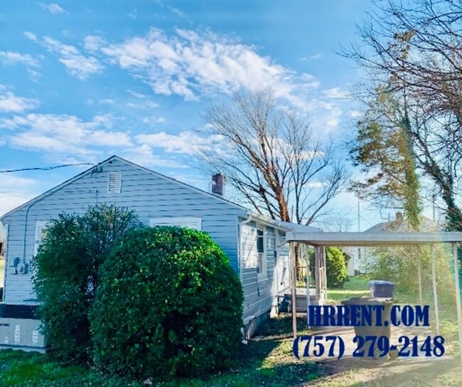 Building Photo - Adorable 2 Bedroom 1 Bath Single Family Home located in the heart of Portsmouth VA!