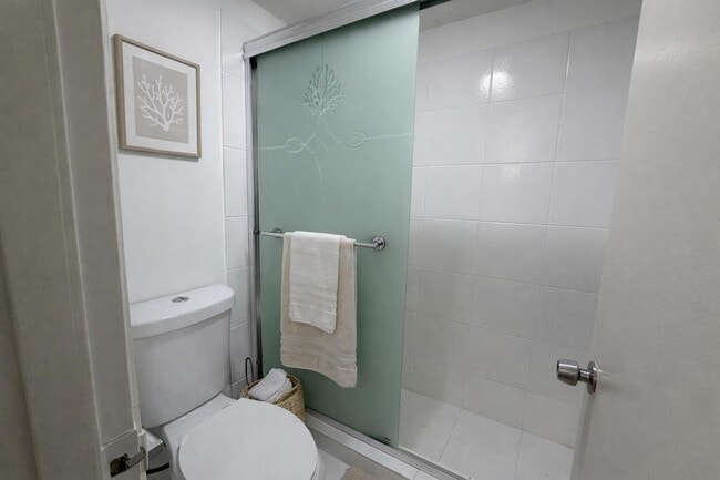 Building Photo - 644 NW 13th St