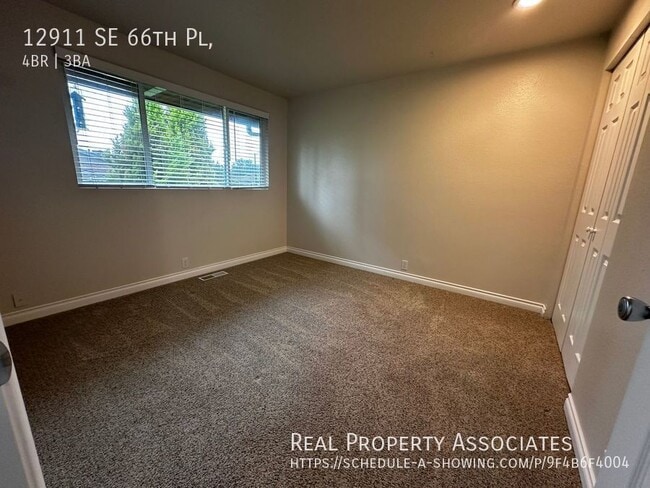 Building Photo - 12911 SE 66th Pl