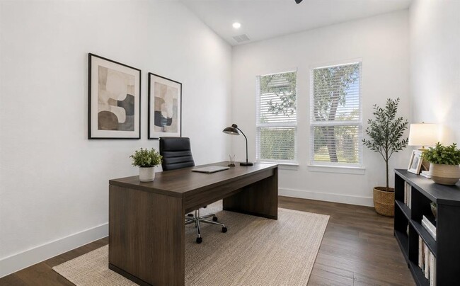 Building Photo - 172 Shady Hl Lp