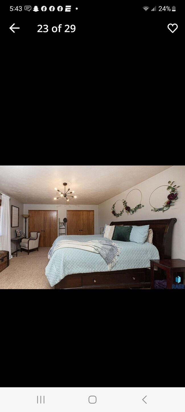 Master bedroom - 9208 W Norma Trl
