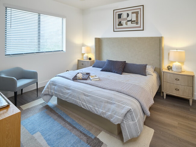 Bedroom - Canopy West River Phase II