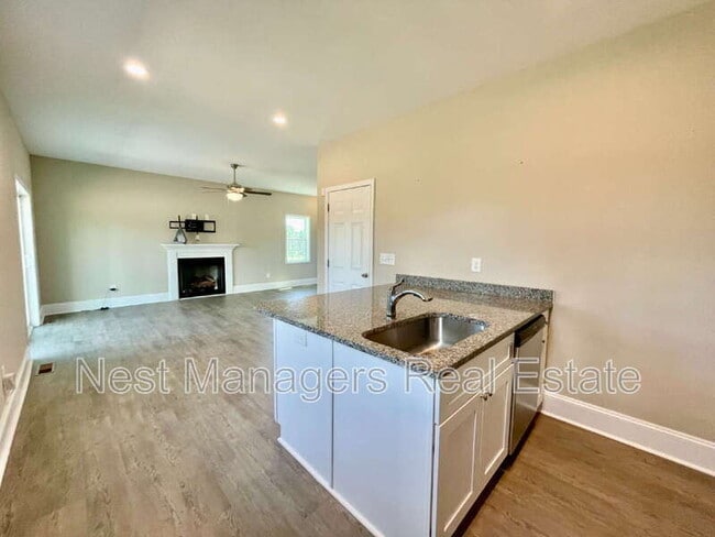 Building Photo - 733 Gridiron Wy