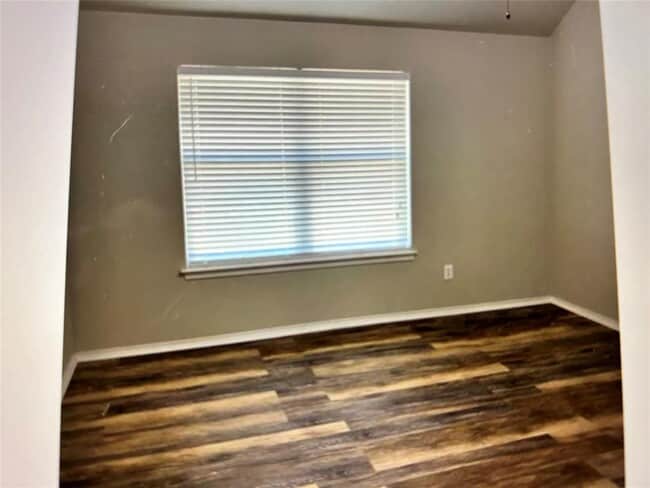 Building Photo - 211 Animas Drive